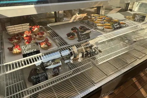 Desi Shakes & Cakes photo 4